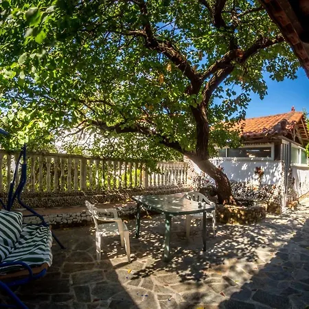 Lejlighedshotel Velendzas Holidays 3*